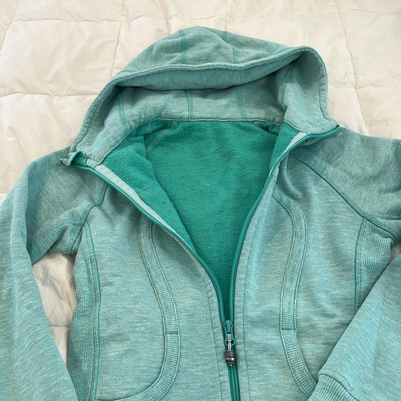 Lululemon 🍋 Size 4 - Picture 4 of 5